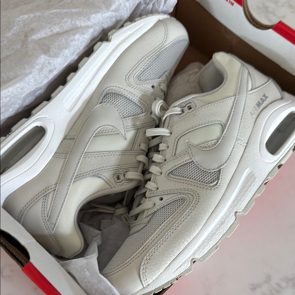Nike Air Max gray / white / mint sneakers. NIB 8.5